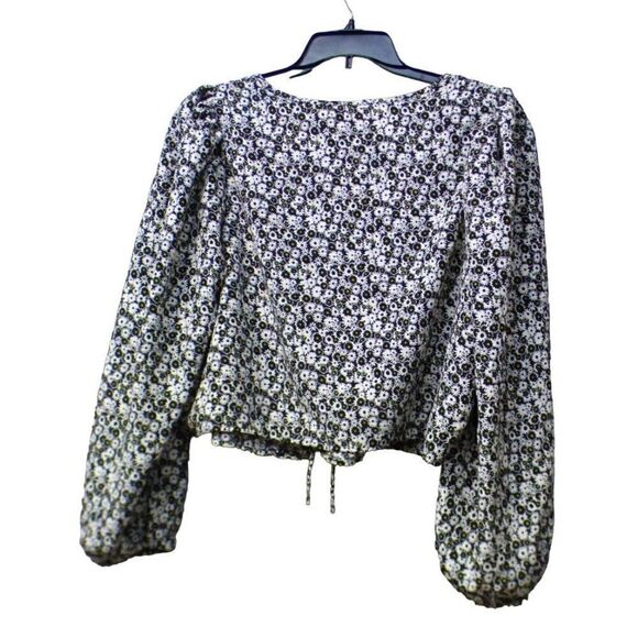 Levi’s Trendy Plus Size Embry Tie Blouse, Black, 2X - Picture 4 of 12